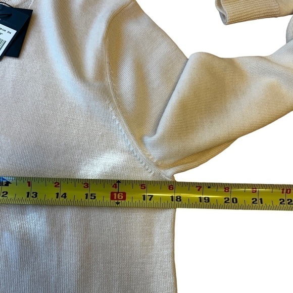 Bcbgmaxazria LS Crew Neck Sweater NWT - Picture 10 of 11